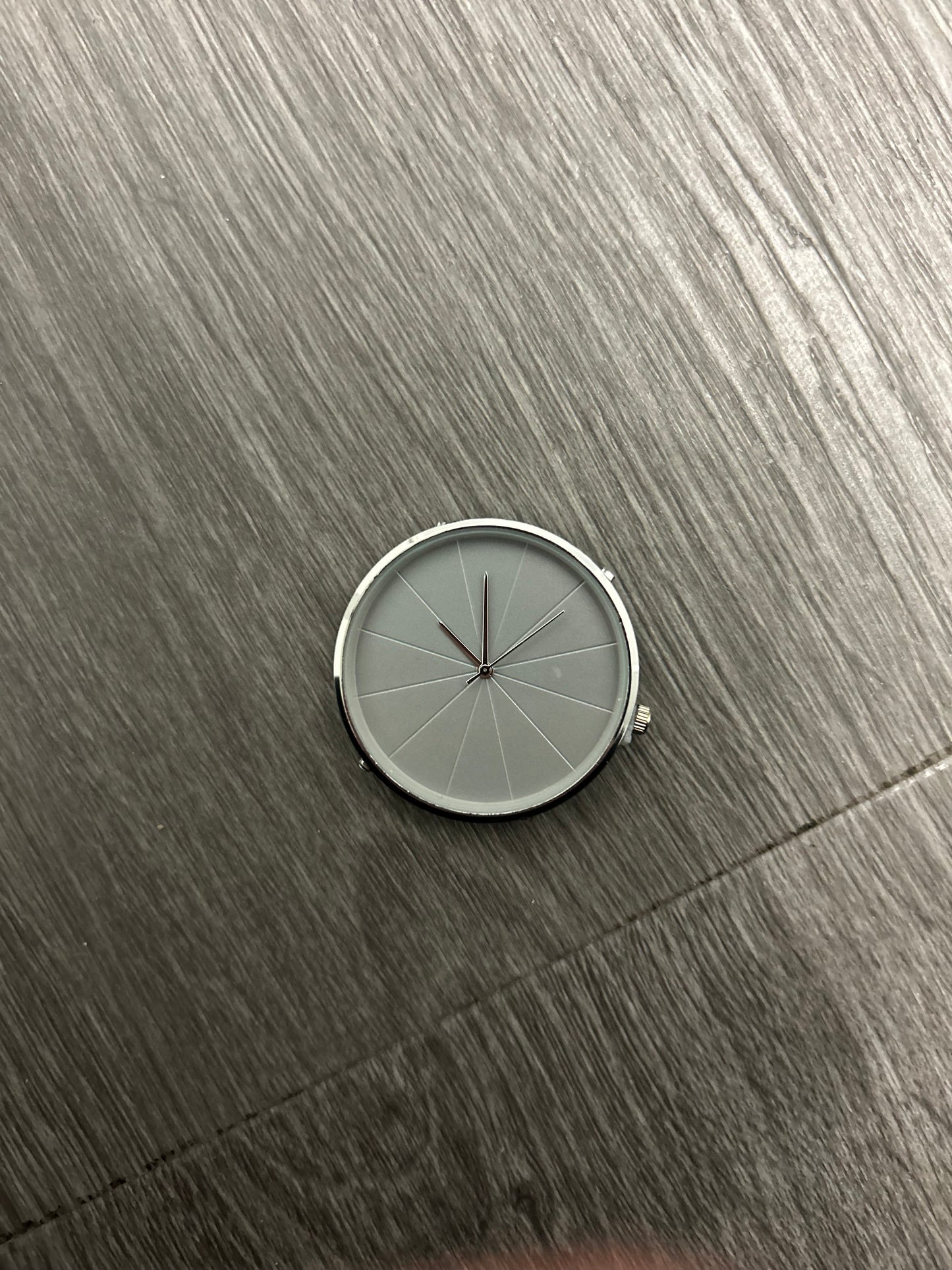 E-Moto Clock