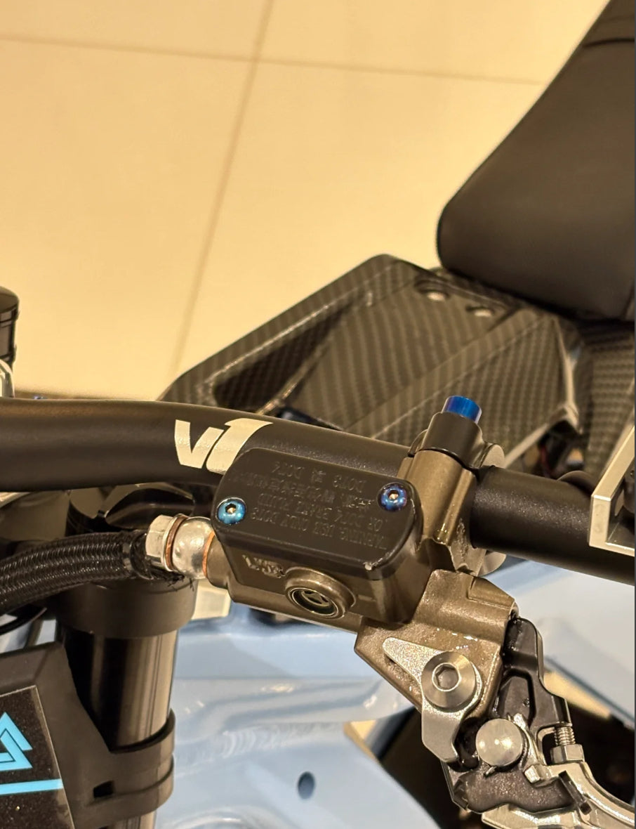 Ultra Bee Brake Reservoir Bolts